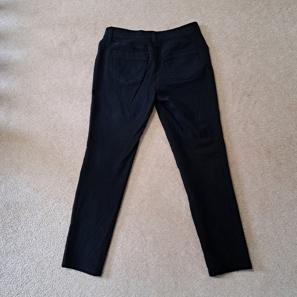 Chico's So Slimming Jeans Womens Size 6 (Chico's 0.5) Short Black Ankle Denim - Picture 6 of 10